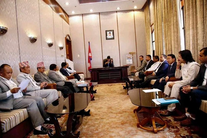 संसद्को अवरोधबारे छलफल गर्न बानेश्वरमा जुटे विपक्षी दलहरू