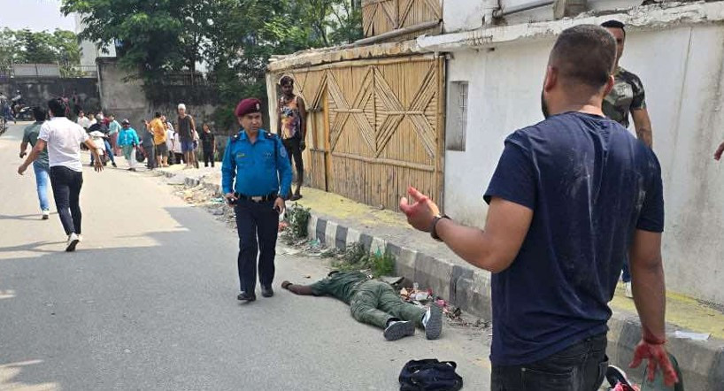 लागु औषध कारोबारी समात्ने क्रममा  घाइते भएका सुरक्षाकर्मीलाई प्रहरी अस्पताल  महाराजगञ्ज लगियो