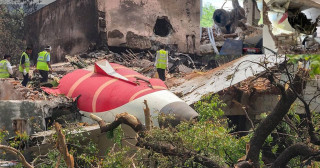 अहमदाबाद विमान दुर्घटना: मृतकको संख्या २७५ पुग्यो, ३४ जना जहाज खसेको भवनका