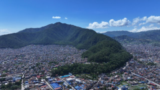 आकाशबाट देखिएको नागार्जुन, गोलढुङगा र बालाजु