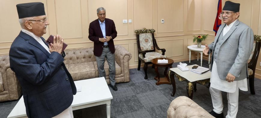 प्रमुख तीन दलको बैठक स्थगित