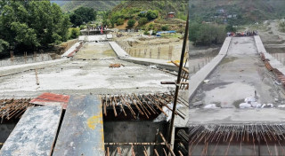 तामाकोशी नदीमा निर्माणाधीन पक्की पुल फेरि भाँचियो