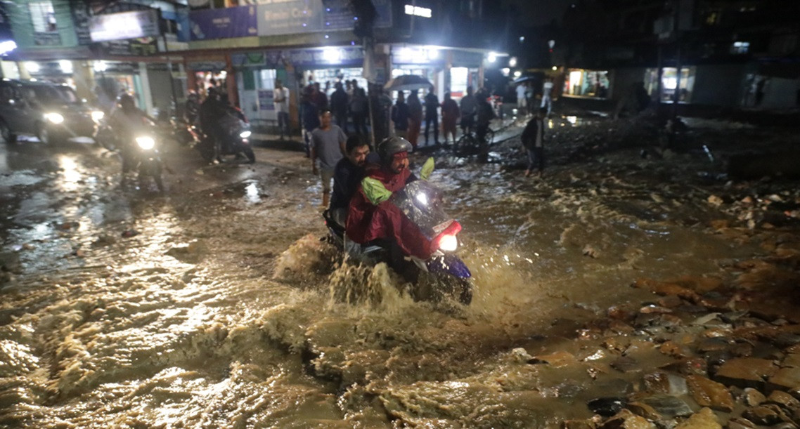 काठमाडौँसहित यी ८ जिल्लामा आकस्मिक बाढीको जोखिम, महाशाखाले जारी गर्‍यो ‘एल्लो अलर्ट’