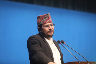 कुलिङ पिरियडमा शब्दको चलखेलः  राप्रपाले माग्यो समिति सभापतिको राजीनामा