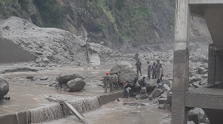 रसुवा बाढी : करिब २९ करोडको बीमा दाबी