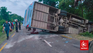 काठमाडौँबाट दाङ जाँदै गरेको बस दुर्घटना: २९ जना घाइते, ३ जनाको अवस्था गम्भीर(नामावलीसहित)