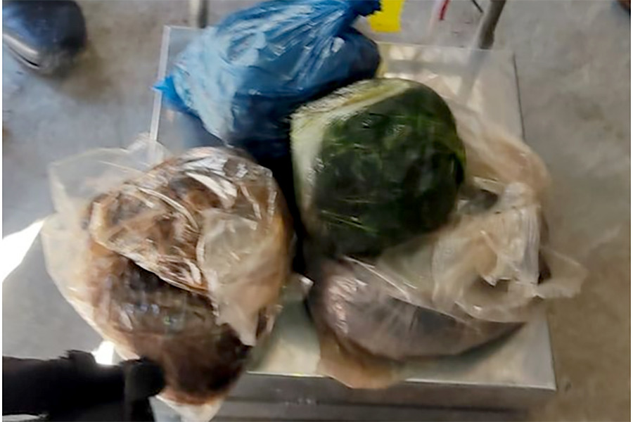 कोहलपुरमा नक्कली नोट र लागुऔषधसहित मिडिया सञ्चालक पक्राउ