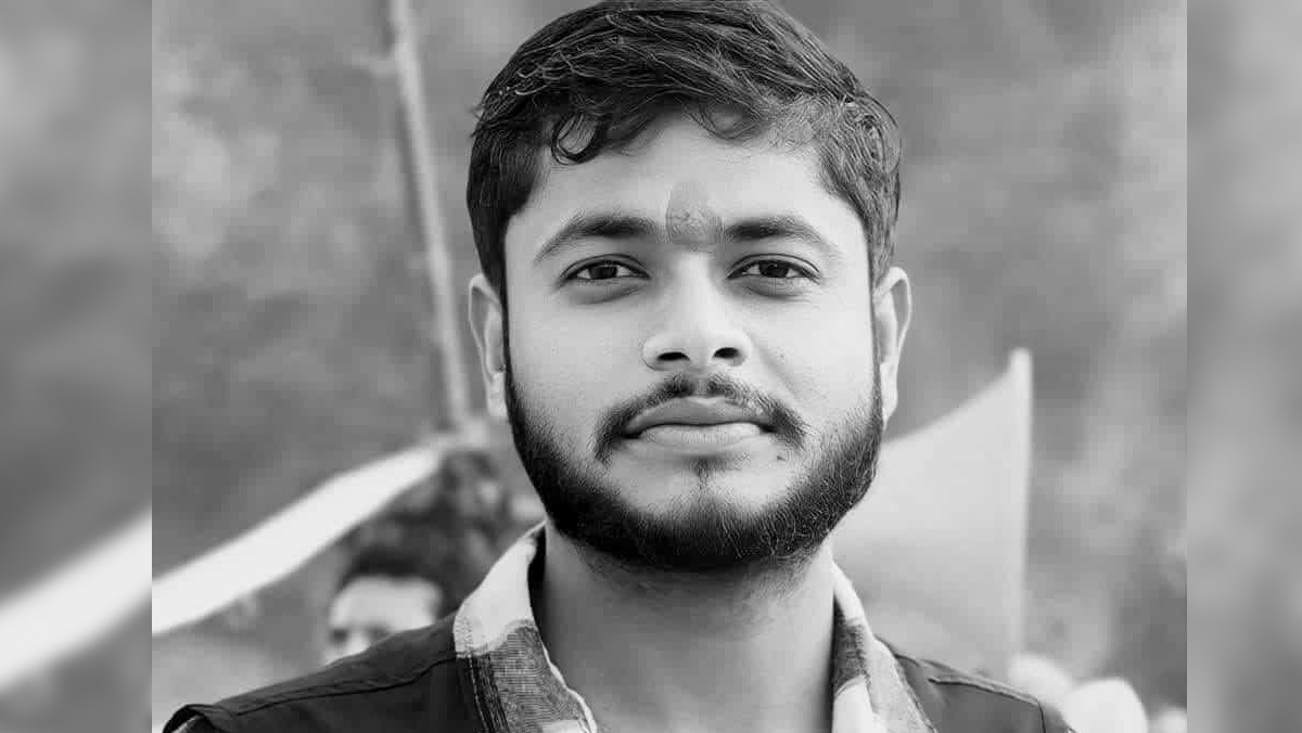 रौतहटका पत्रकार रवीन्द्र झुण्डिएको अवस्थामा मृत भेटिए