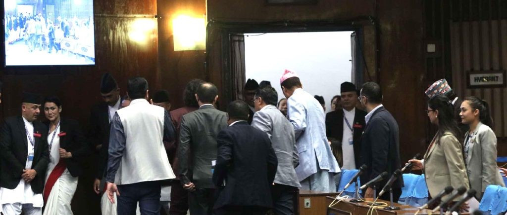 रास्वपा र राप्रपाले  गरे प्रतिनिधिसभा बैठक बहिस्कार