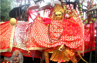 ताप्लेजुङको प्रसिद्ध धार्मिकस्थल पाथीभरा देवी