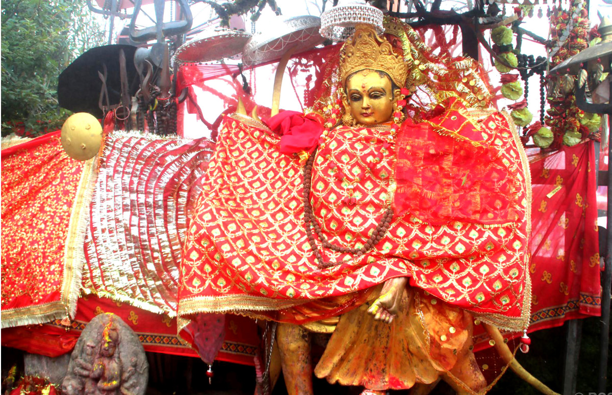 ताप्लेजुङको प्रसिद्ध धार्मिकस्थल पाथीभरा देवी