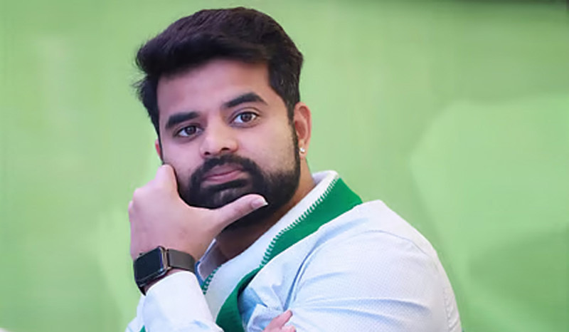 पूर्वप्रधानमन्त्रीका नाती, पूर्वमन्त्रीका छोरा  प्रज्वल बलात्कारी ठहर