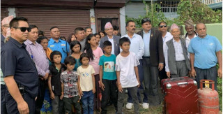 बेपत्ता भएका हायू परिवार गाडी चढेर फर्किए सिन्धुली