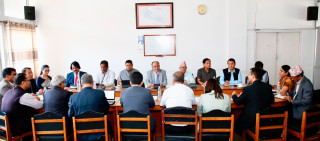 स्वमूल्यांकन कार्यविधिमा कांग्रेस-एमाले बाहेकका दलको विरोध