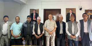 वामपन्थी पार्टीहरूबीच झलनाथ निवासमा एकताबारे छलफलमा जुटे