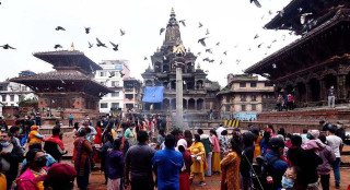 आज श्रीकृष्ण जन्माष्टमी पर्व मनाइँदै, कृष्ण मन्दिरहरूमा भक्तजनको भीड