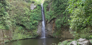 पर्यटकको पर्खाइमा माडीको ‘धनलक्ष्मी झरना’