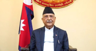 रविमाथि ओलीको आक्रोश: बैंक ठगी आफू गर्छन्,  ७ वटा अदालतले थुनेको छ, गाली हामीलाई गर्छन्