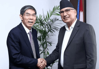 अर्थमन्त्री पौडेल र चीनका उपमन्त्री लिजुनबिच शिष्टाचार भेट