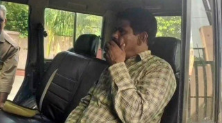 ७ कक्षामा पढ्ने छात्रालाई प्रिन्सिपलको ‘लभ लेटर’, बिहे गर्न दबाब