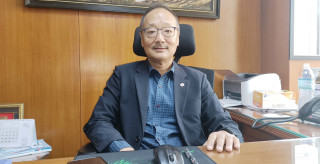 एभरेष्ट बैंकको सीईओमा दोहोरिए सुदेश खालिङ