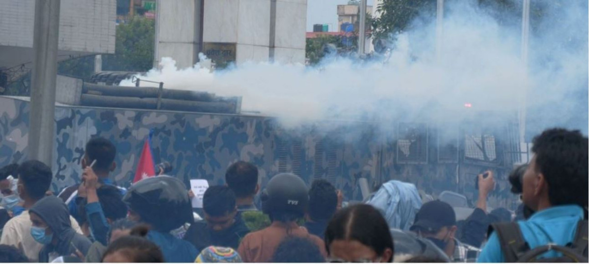 प्रहरीले चलाएको गोली लागेर एक जना जेनजीको मृत्यु