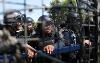 दमकमा हवाईफायर, केही प्रदर्शनकारी र प्रहरी घाइते