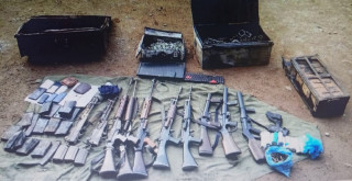 सुरक्षाकर्मीबाट लुटिएका गोलीगठ्ठा र पोशाक फिर्ता गर्न एपीएफको आग्रह