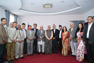 राष्ट्रपतिले  संसद् तत्काल विघटनको मागमा लिएका थिए ‘सहिद’ हुन तयार रहेको अडान