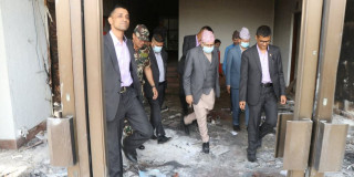 सभामुख घिमिरेद्वारा जलेको संसद् भवनको अनुगमन (तस्बिरहरु)