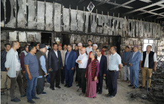 एमाले नेताहरूले अवलोकन गरे कांग्रेस केन्द्रीय कार्यालय