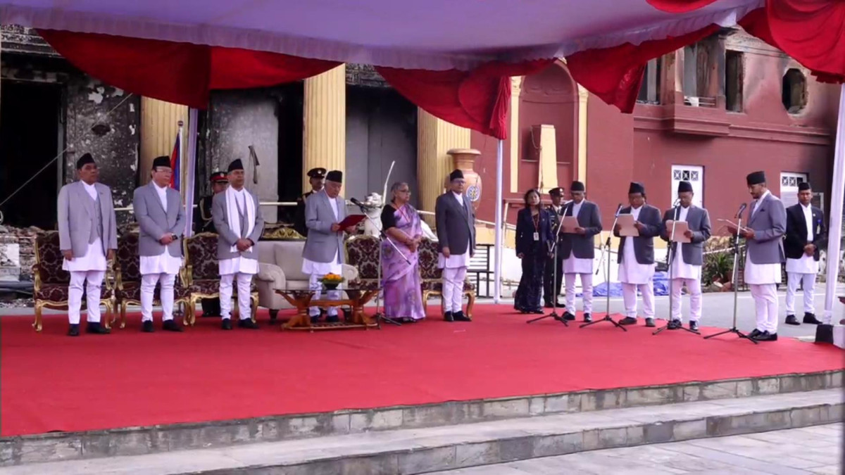 प्रधानमन्त्री कार्कीलाई रक्षा मन्त्रालयसहित ९ मन्त्रालयको जिम्मेवारी, अरु कसलाई कति ?