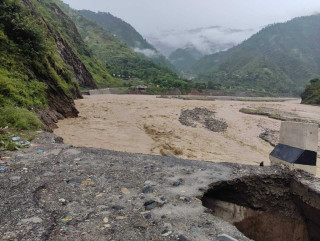 बाढीपहिरोबाट क्षति पुगेका सडक पुनर्निर्माणमा १२ अर्ब  ३८ करोड  लाग्ने अनुमान