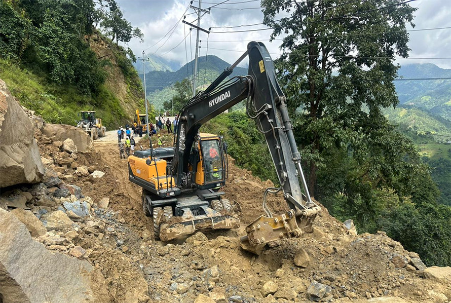 हेटौडा-काठमाडौं जोड्ने छोटो मार्गमा बेलुका ६ देखि बिहान ५ बजेसम्म सवारी चलाउन रोक