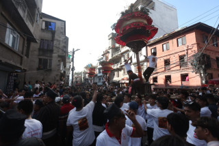 यस्तो देखियो 'कहीँ नभएको जात्रा हाडीगाउँमा' (तस्बिरहरू)