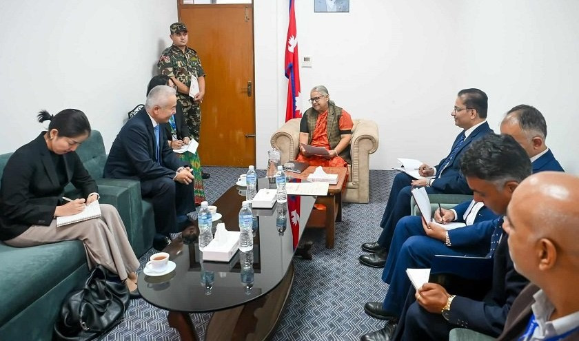 प्रधानमन्त्री कार्कीसँग जापानी राजदूतको शिष्टाचार भेट