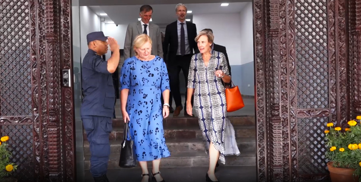 गृहमन्त्रीसँग ५ देशका राजदुतको भेट