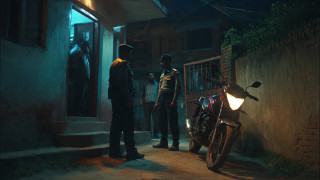 प्रहरीको बर्दी लाएर मध्यराति ‘चोर’ आएपछि...