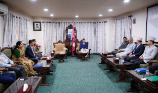 सिंहदरबारमा सभामुख र राजनीतिक दलबिच छलफल जारी (तस्बिरहरू)