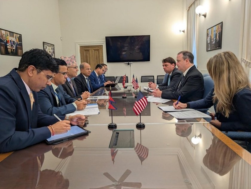 अर्थमन्त्री खनाल र अमेरिकी उच्च अधिकारीहरूबिच छुट्टाछुट्टै भेटवार्ता