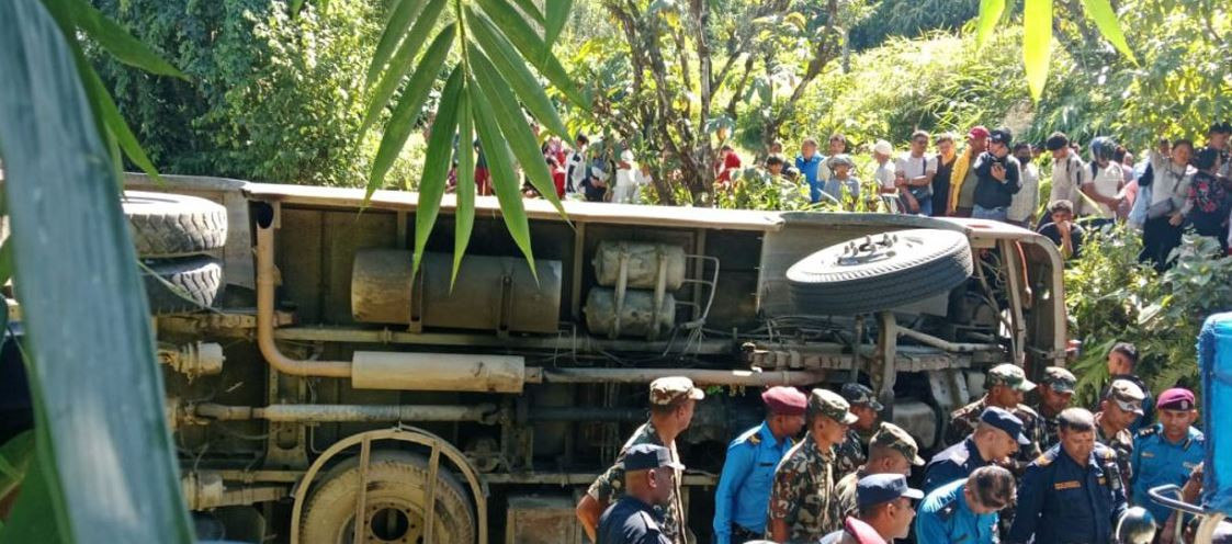 धनकुटामा बस दुर्घटना हुँदा दुई जनाको मृत्युु