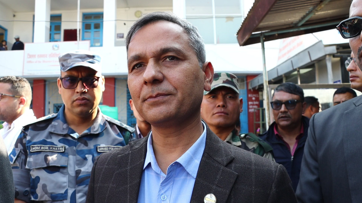 ‘निर्वाचन बिथोल्न केही तत्वहरु सक्रिय छन्’:  गृहमन्त्री अर्याल