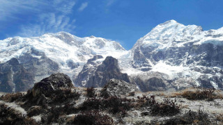 ३०० विदेशी पर्यटकद्वारा कञ्चनजङ्घा हिमाल क्षेत्रको भ्रमण