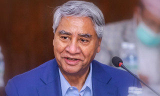 चुनावको मुखमा सिंगापुर उडे शेरबहादुर देउवा