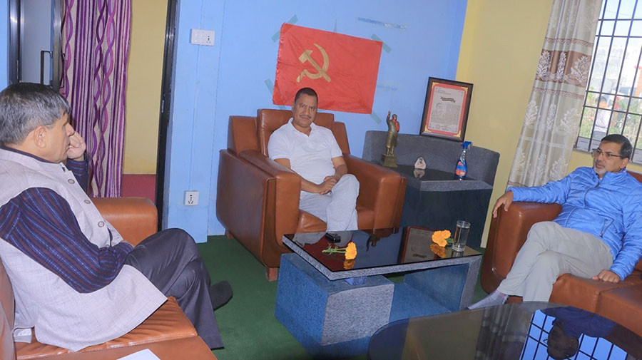 विप्लवनिवास हरिसिद्धीमा पुगे जनार्दन र घनश्याम