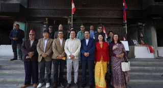 कांग्रेसको संस्थापन पक्षका २५ केन्द्रीय सदस्यहरूले ७ बुँदे माग राख्दै ज्ञापनपत्र बुझाए