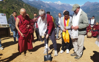 हेलम्बुमा निःशुल्क स्वास्थ्य सेवा केन्द्र, अमेरिकी राजदूतले गरे शिलान्यास