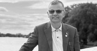 आफैँले चलाएको गाडी भिरबाट खस्दा कांग्रेस नेताको मृत्यु