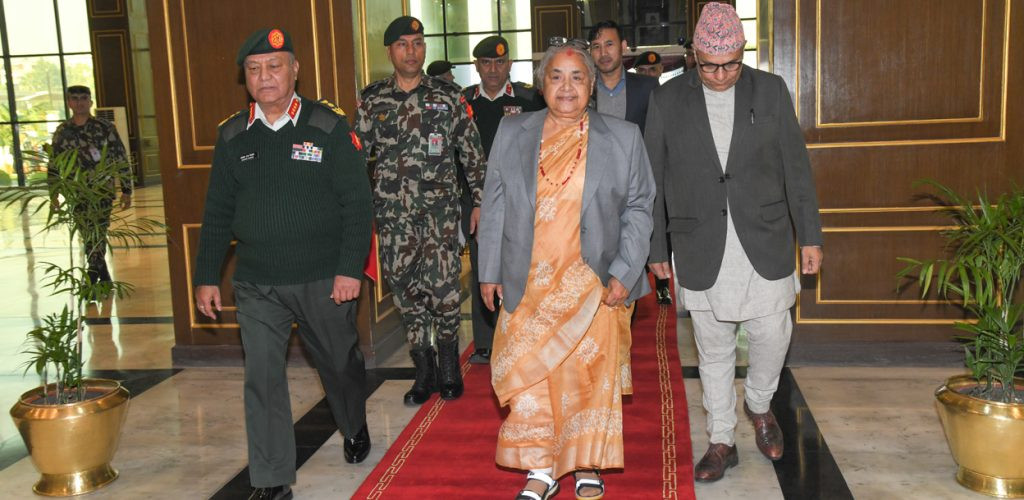 सिंहदरबारबाट बिदा भइन् प्रधानमन्त्री कार्की, टोखास्थित निवासमा सारियो बालुवाटारको सामान पनि