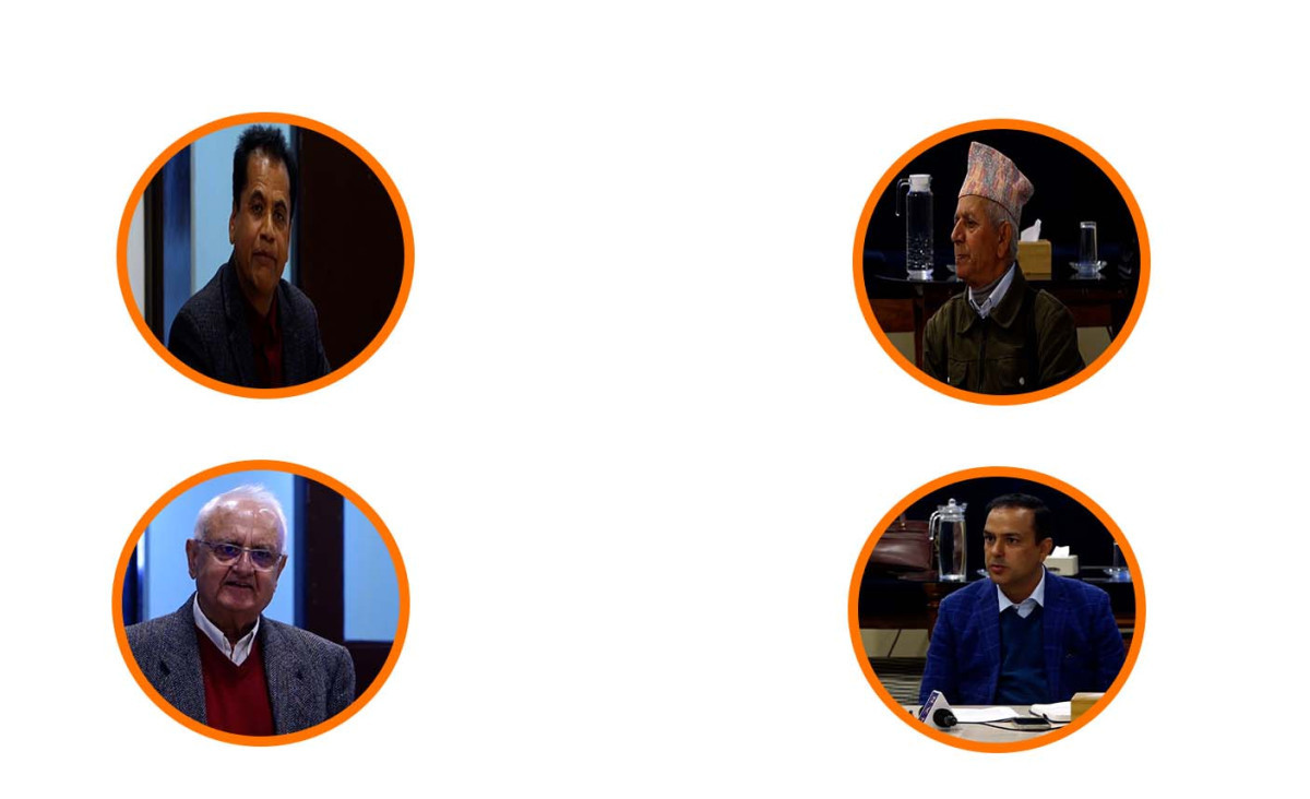 ठुला इभी गाडी चलाएर सार्वजनिक यातायात व्यवस्थित गर्नुपर्नेमा जोड